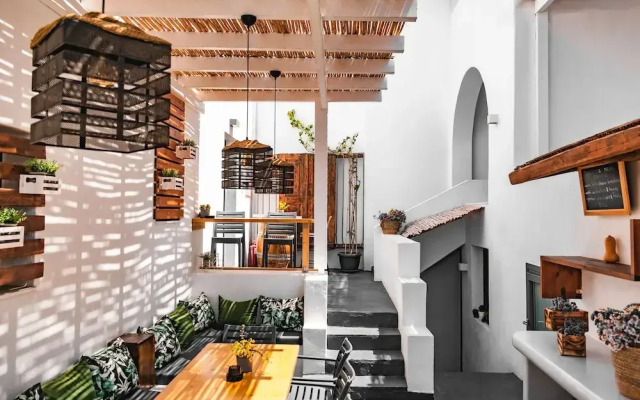 Piperaki Project Paros