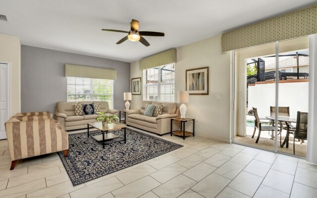 Pool Townhome 5mi to Disney Free Waterpark!