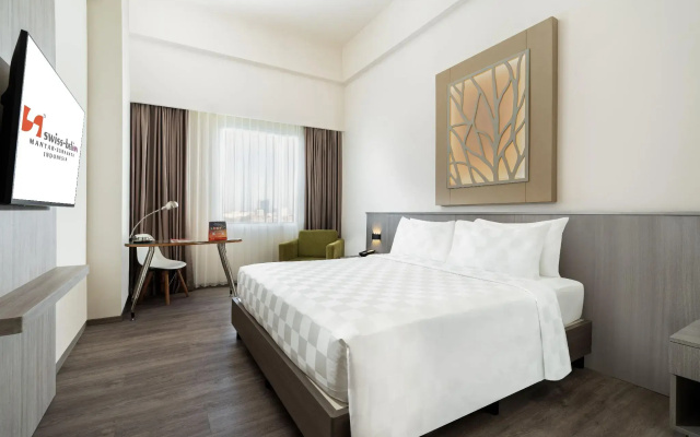 Swiss-Belinn Manyar