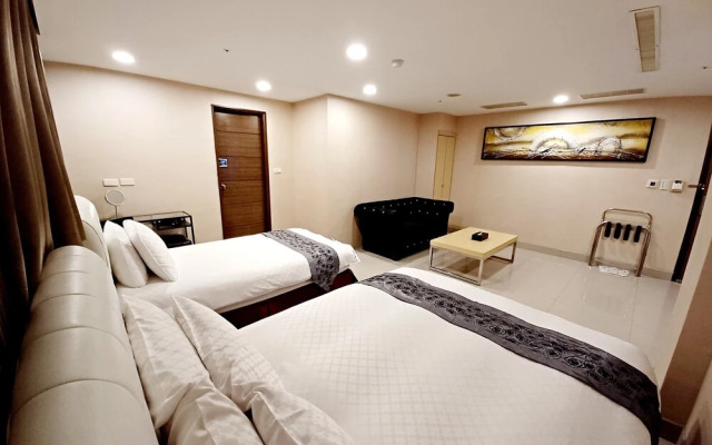 Sayo Hotel