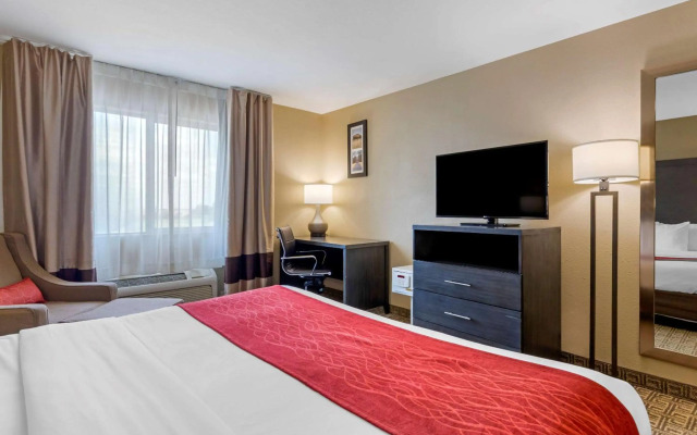 Comfort Inn & Suites Ponca City near Marland Mansion