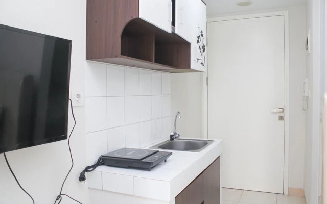 Comfort and Simply Studio at Springlake Summarecon Bekasi Apartment