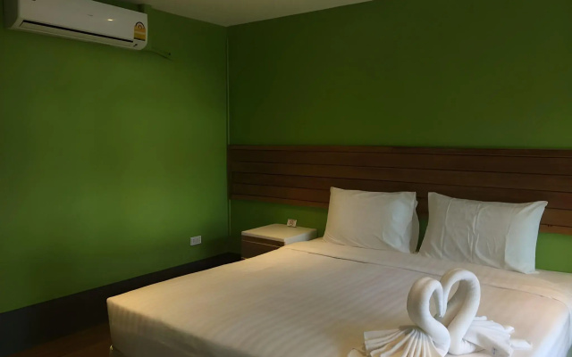 Apple Beachfront Resort
