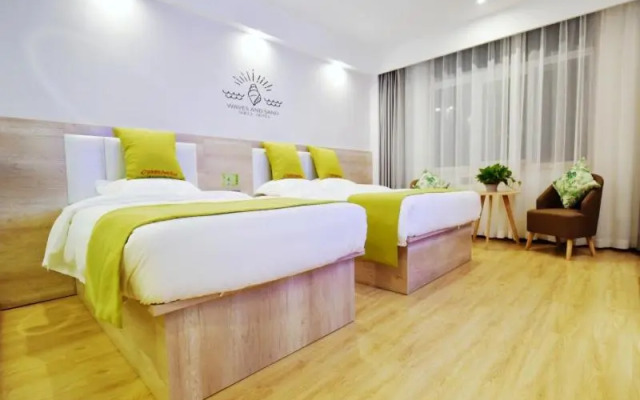 Shell Hefei Heping Road Shuguang Cinema East Qili Subway Station Hotel