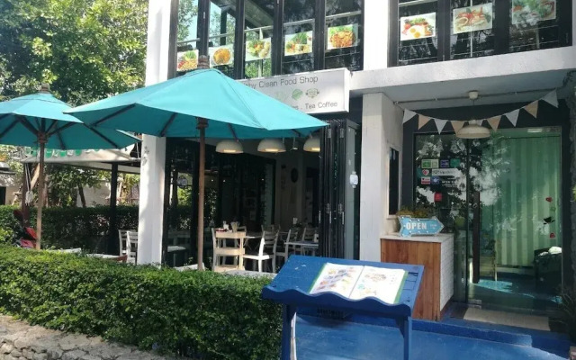 The Title East Wing by Trips Phuket