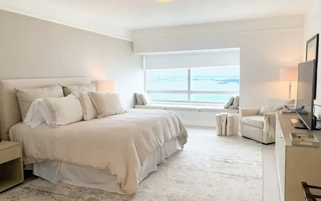 Four Seasons Luxury Private Residences