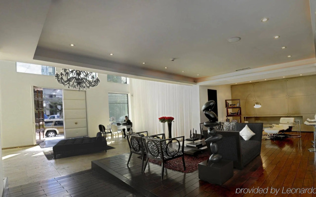 Le Parc Hotel, Beyond Stars