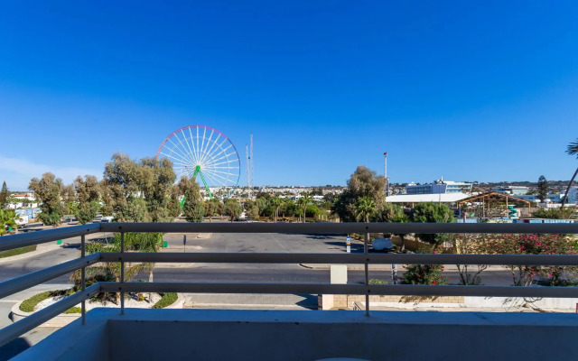 Piere Anne Beach Hotel