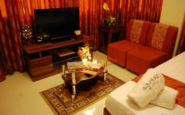Aquari Travellers Suites