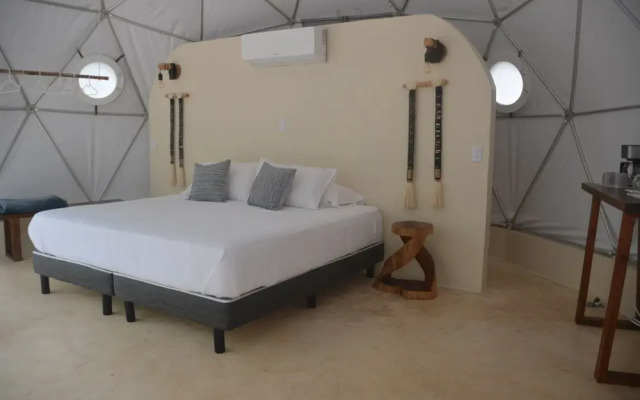 Glamping Mayan Glam