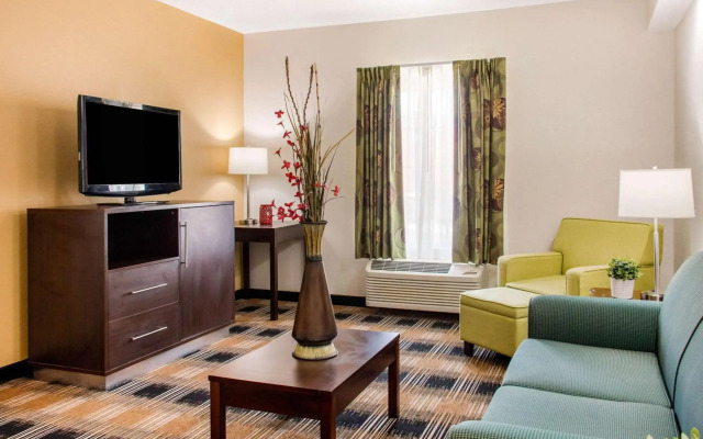 Quality Inn Pooler - Savannah I-95