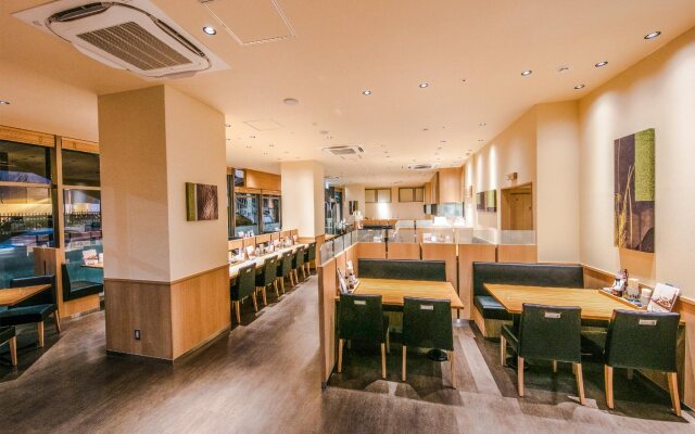 Four Points Flex by Sheraton Shin Osaka