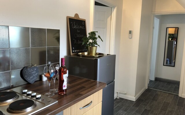 The Clifton Hideaway