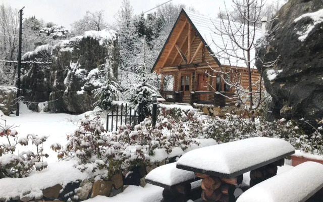 Wood Hills Hotel & Resort