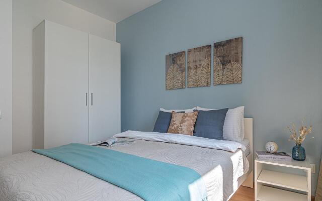 Лайт Апартаменты на улице Счастливая 16