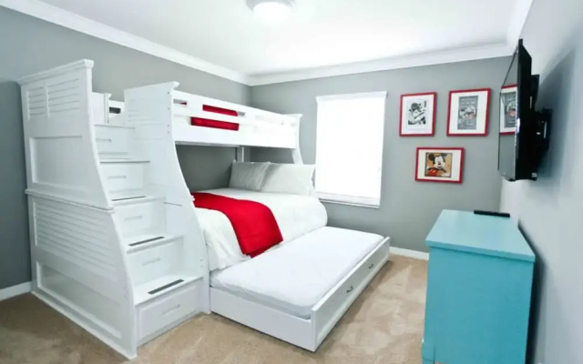 Majesty Palm Townhome 8958