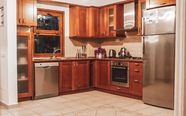 Elegant Villas 2 2