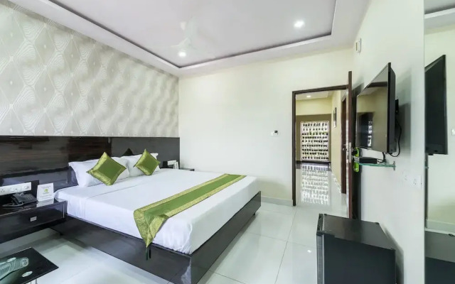 Greenwood Premier Suites