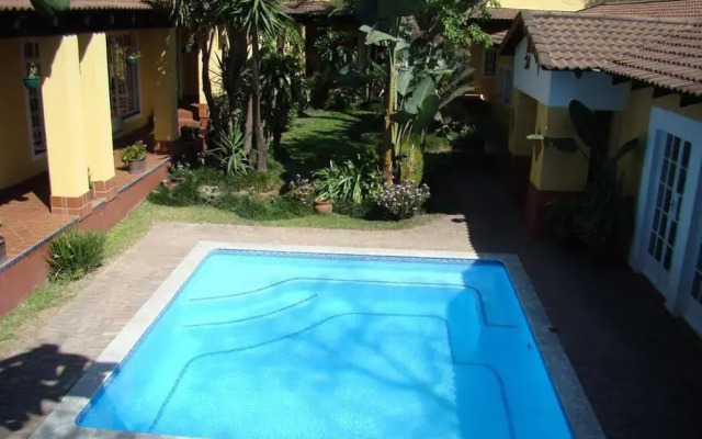 Auberge Guest Lodge