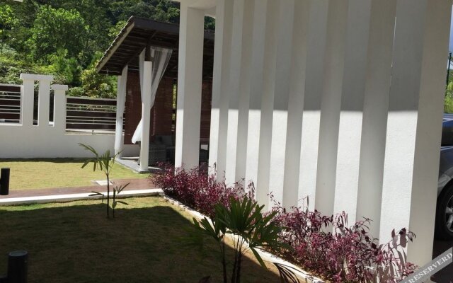 Rafflesia Villa @ Rainforest Sanctuary