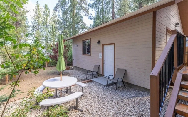 Three Bear's Bungalow