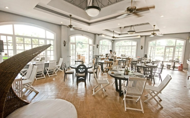 Forest Crest Nature Hotel and Resort Powered by ASTON
