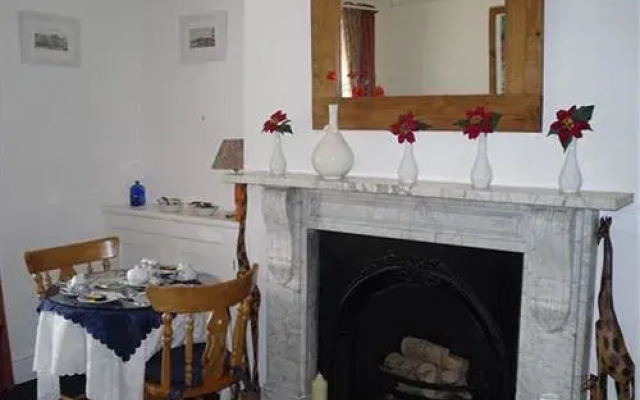 Barbican Reach Bed & Breakfast - B&B