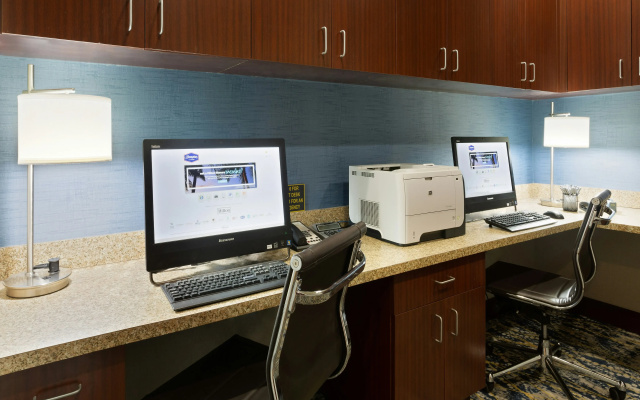 Hampton Inn & Suites Wellington