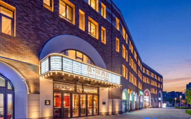 James Joyce Coffetel Beijing Huilongguan Huoying East Subway Station – Exterior – Beijing