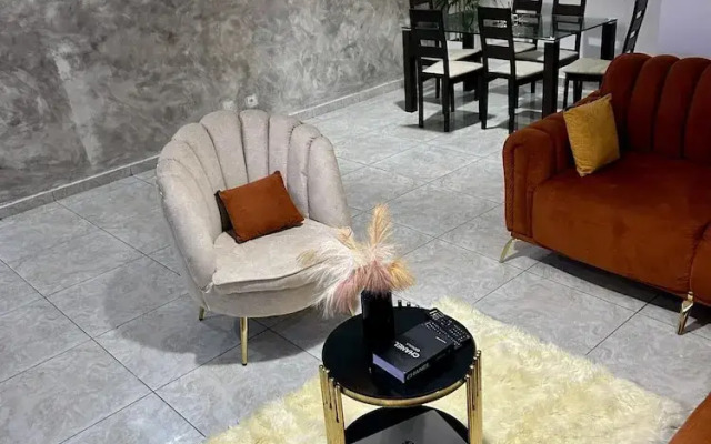 2bed Abidjan Apartment- Relax, Explore & Unwind