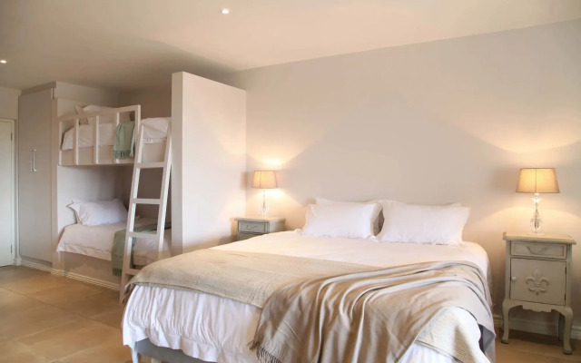 Sunrise Bay Self-Catering Accommodation