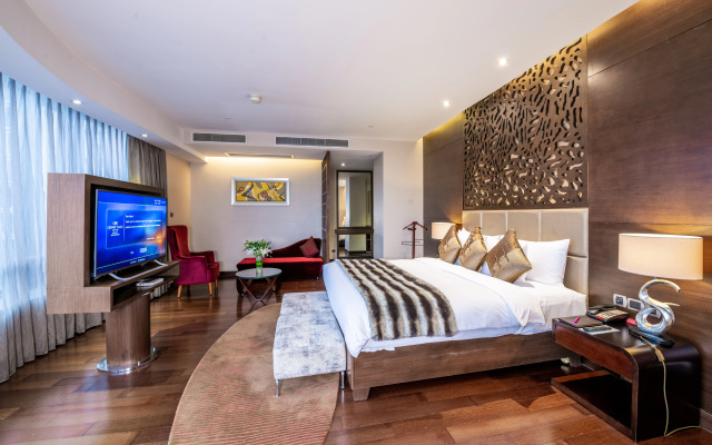 Crowne Plaza Hotel Shanghai by IHG