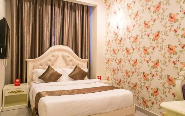 OYO 166 Hotel De Art 2