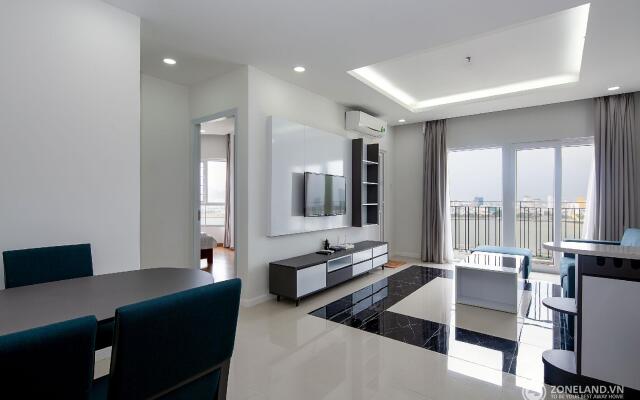Zoneland Apartment - Monarchy Riverside