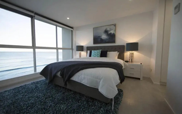 Golden Sands - Private Apartments