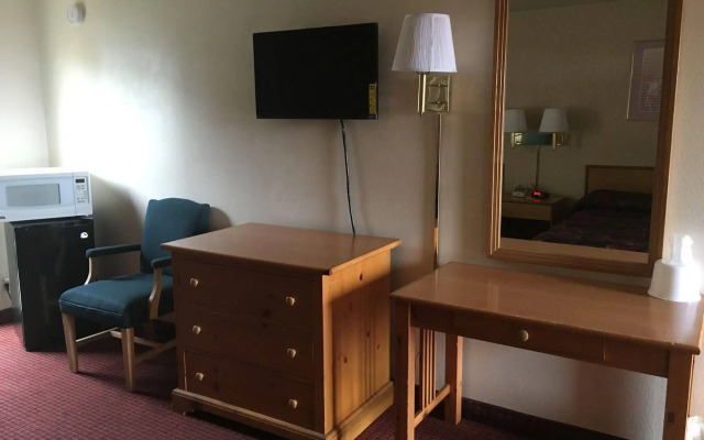 Economy Inn