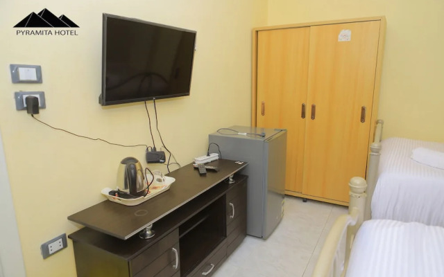 Pyramita Hotel