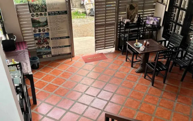 Local Guesthouse