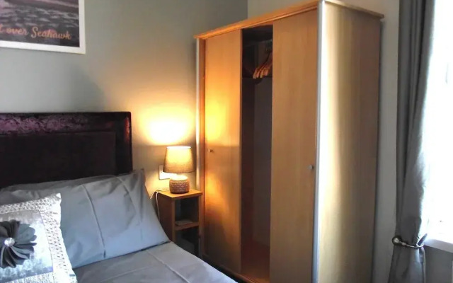Seahawk Holiday Apartments
