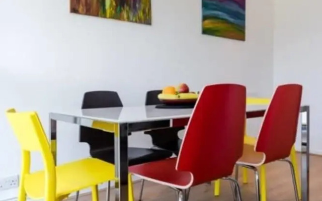 4 Bed House Central London Sleeps 8