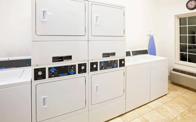 Staybridge Suites Oak Ridge by IHG