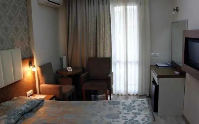 Ozden Eren Hotel
