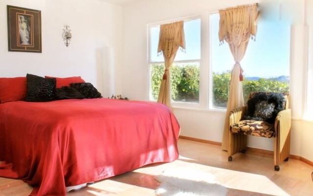 Bel-Air Villa, 3 Bedrooms - Celebrity Area