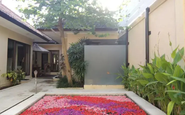 Villa Taman Sorga Seminyak
