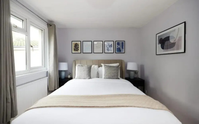 The Chiswick Escape - Lovely 2bdr House With Garden