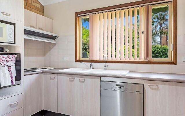 Life's a Beach at Shoal Bay