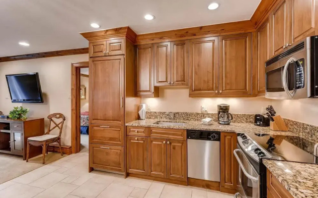 Westwind 201 2BD 2BA Plat. Condo