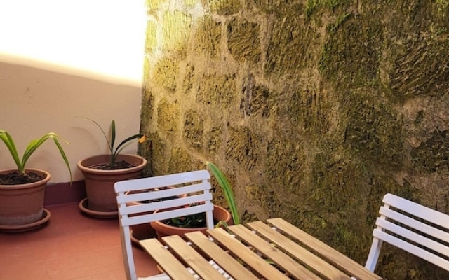 Un Gioiello Nel Corso Principale -itiseasy1