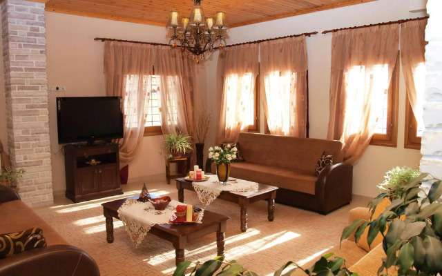 Hotel Ilianna