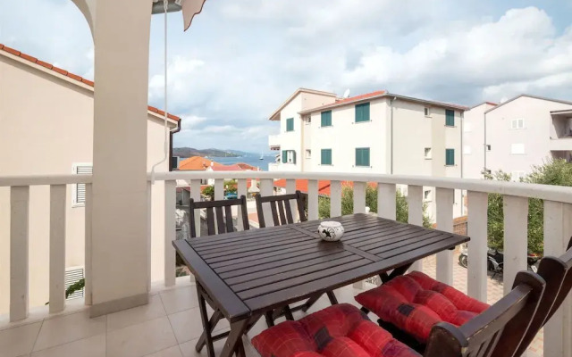 Apartments and Room Maestral